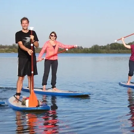 Unique Tiny House Close To Ams Airport With Hottub