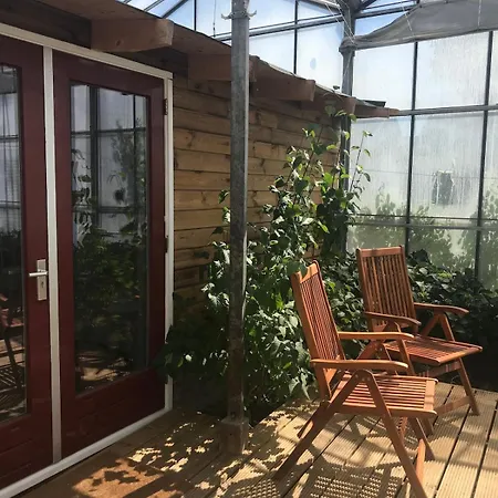 Chalet Unique Tiny House Close To Ams Airport With Hottub *