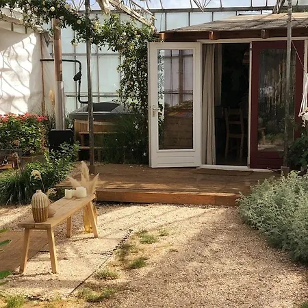 Alpesi faház Unique Tiny House Close To Ams Airport With Hottub