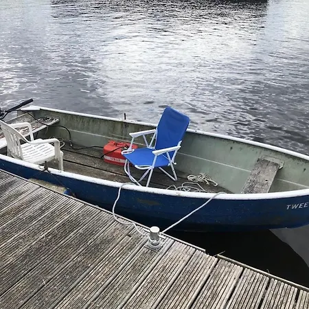 Unique Tiny House Close To Ams Airport With Hottub